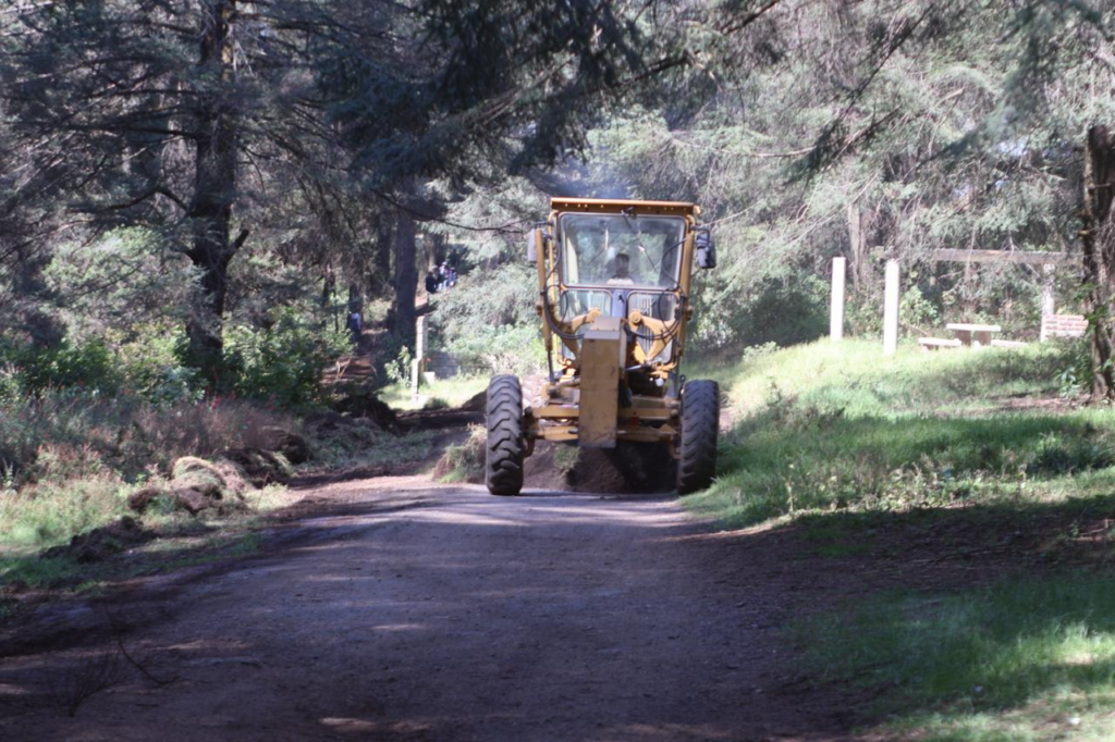 340 familias se beneficiarán con 7Km de caminos rurales en La Marquesa
