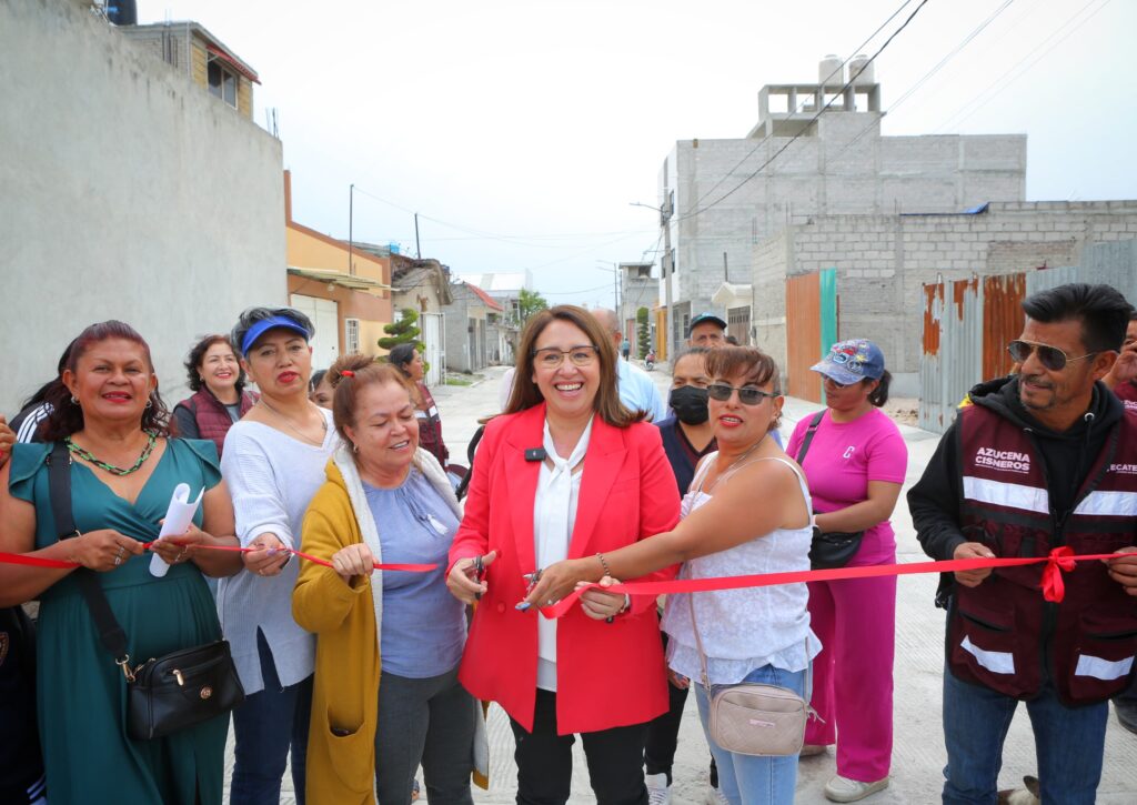 Con la participación de la gente se construyen más obras en Ecatepec