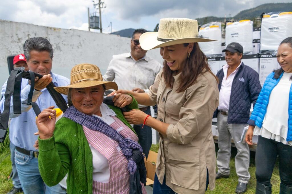 Impulsa Leti Mejía a mujeres campesinas de San Felipe del Progreso