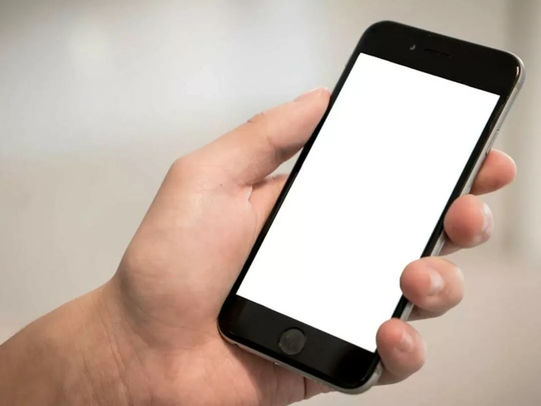 ¿Debes registrar tu celular para evitar que lo cancelen? Esto es lo que realmente ocurre