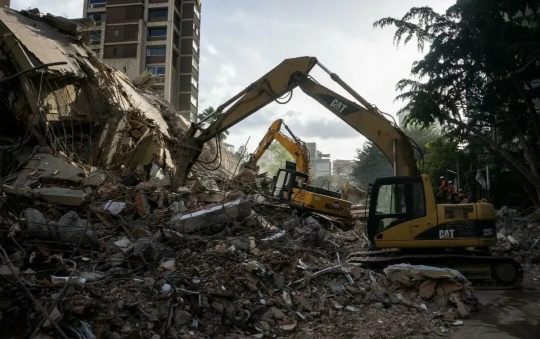 Sube a 920 la cifra de muertos por terremotos en Venezuela