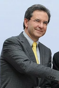 Esteban Moctezuma embajador de México ante la Unión Europea, Bélgica y Luxemburgo