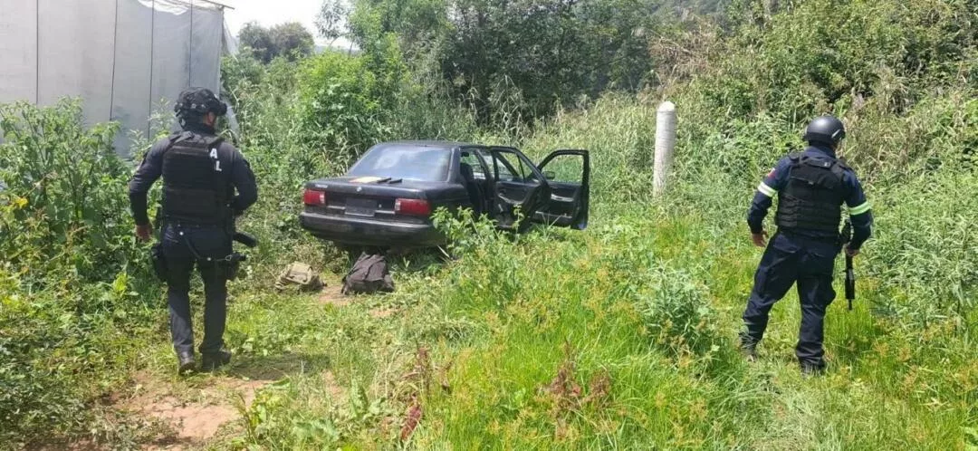 SSEM libera en Tenancingo a mujer encadenada y asegura vehículo