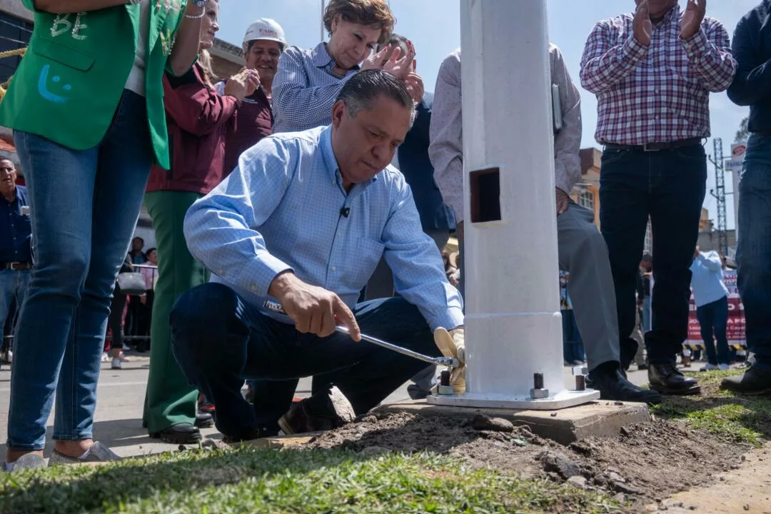 Arranca Ricardo Moreno Sendero Seguro que iluminará y protegerá a San Cayetano Morelos