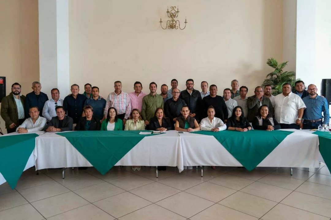 Pepe Couttolenc reúne a alcaldes del PVEM para fortalecer el trabajo rumbo a 2027