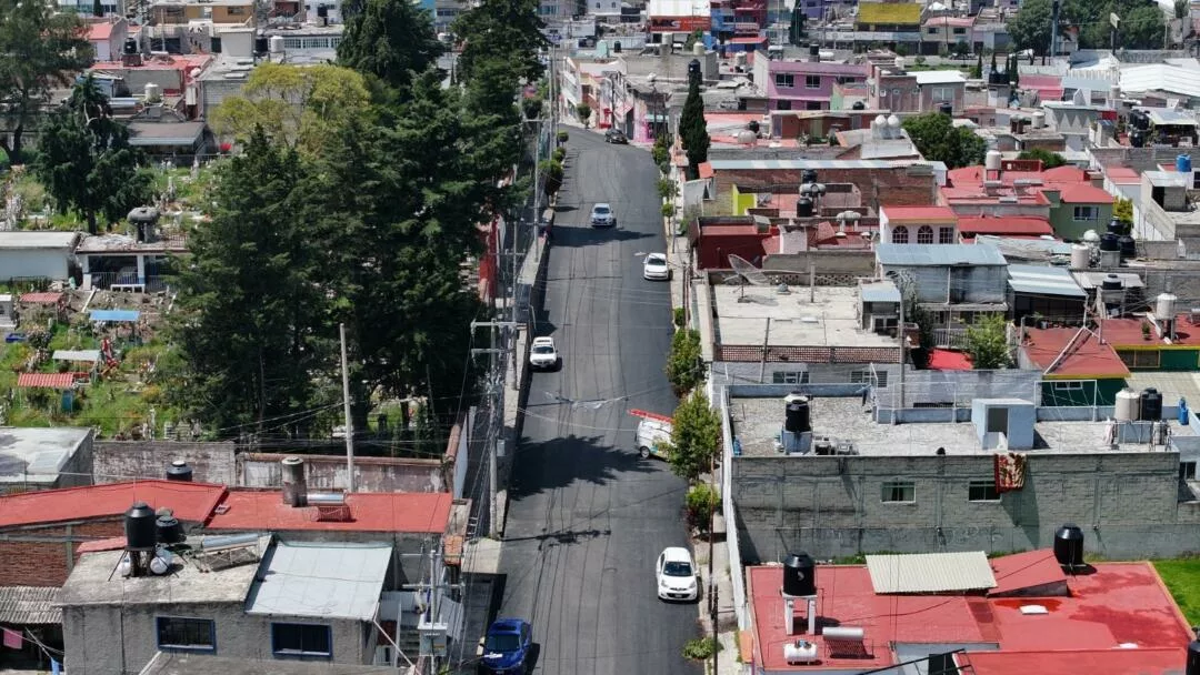 Finaliza la rehabilitación de la calle De Los Panteones en San Mateo Oxtotitlán
