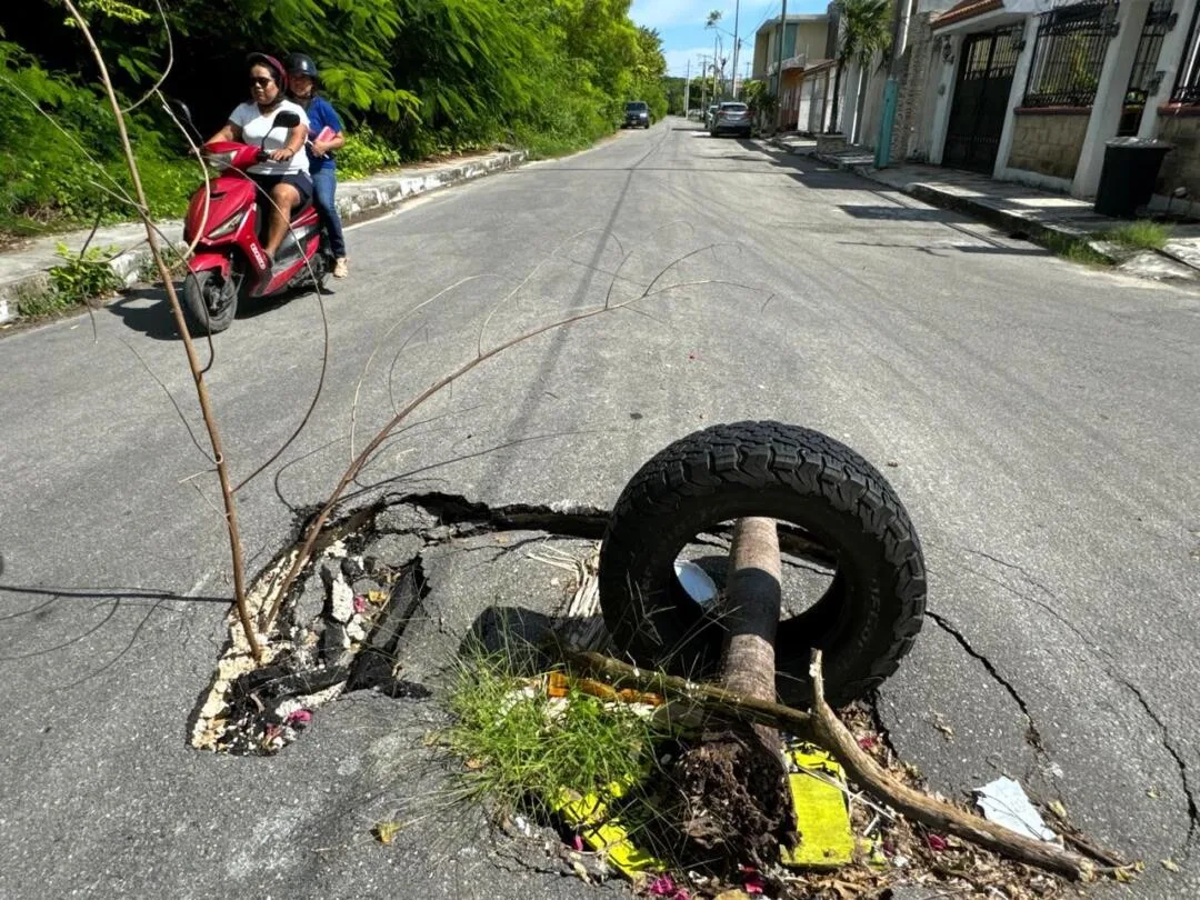 Persisten baches y fallas en calles, avenidas y carreteras de la CDMX pese a programas de rehabilitación