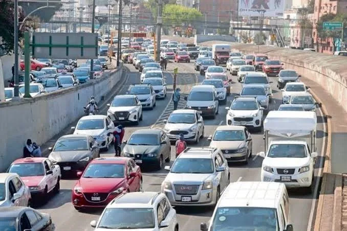 Caos vial en CDMX: seis bloqueos complican la movilidad