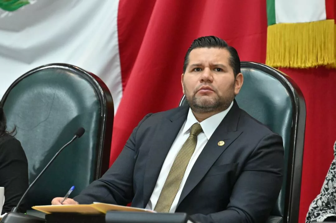 Socializa Samuel Ríos la Ley de Fomento para la Lectura y el Libro