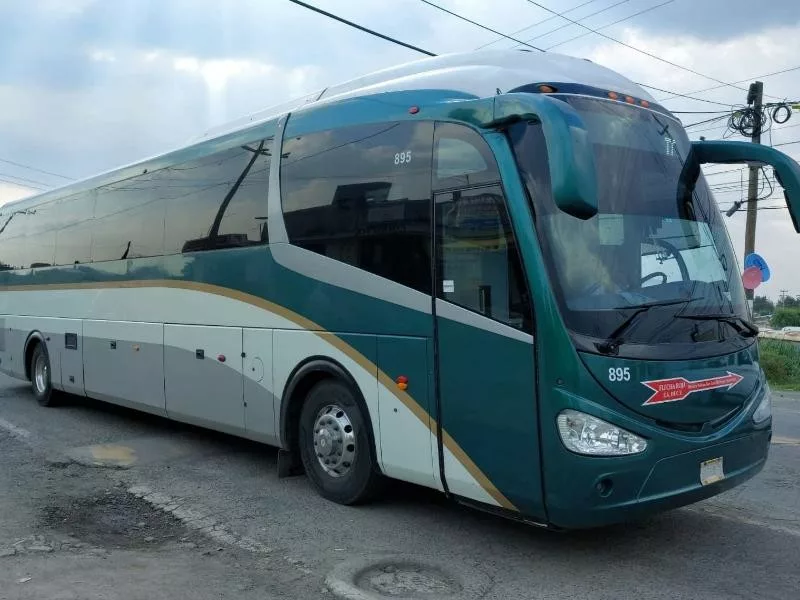 Flecha Roja cancela ruta por transporte irregular