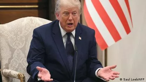 Trump critica a la OTAN por no respaldar ofensiva contra Irán