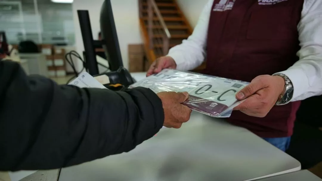 Julio y agosto: Edomex ofrece hasta 100% de condonación en multas y recargos por reemplacamiento