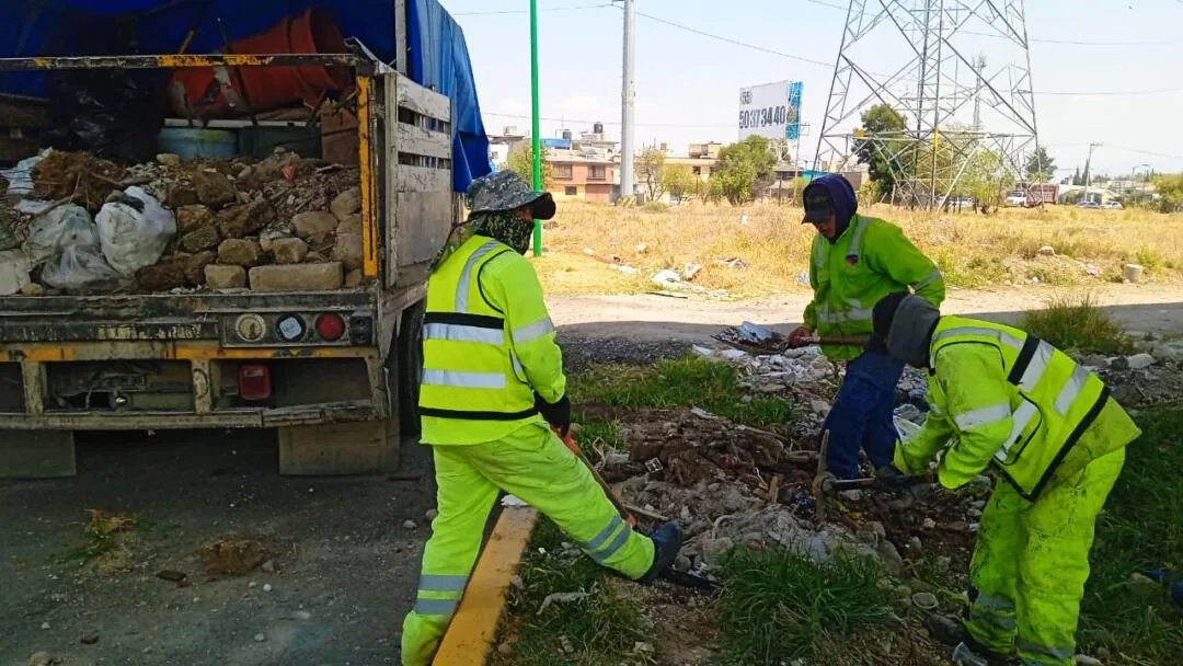 Retiran más de 120 toneladas de basura en la Avenida Las Torres