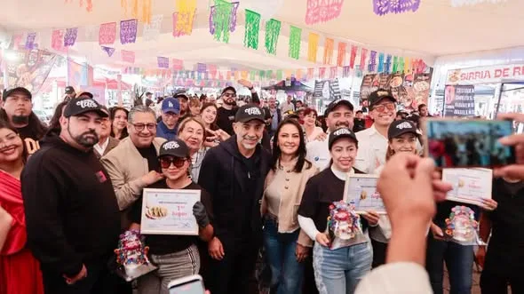 Concluyó con éxito la Quinta Feria del Barro y el Taco en Metepec encabezada por Fernando Flores