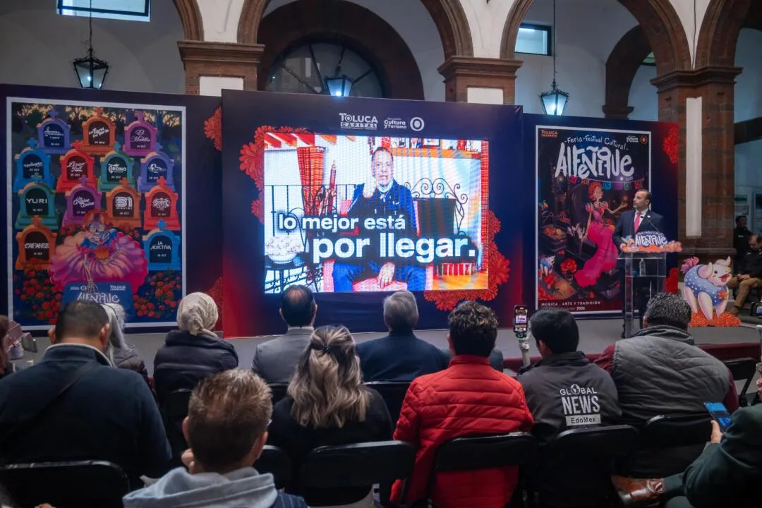 Desde casa y tras cirugía, el alcalde de Toluca promete récord histórico en pavimentación
