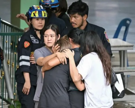 Tiroteo en Bangkok deja varios adolescentes muertos; atacante se suicida