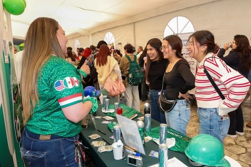UAEMéx abre camino laboral a estudiantes y egresados