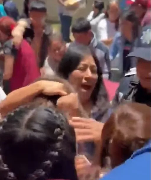 Asamblea de Morena termina en golpes; señalan a hermana de senadora