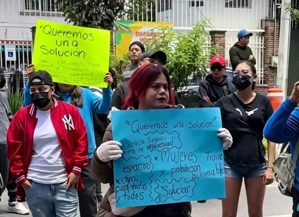 Mujeres trans se manifiestan para exigir espacios de atención
