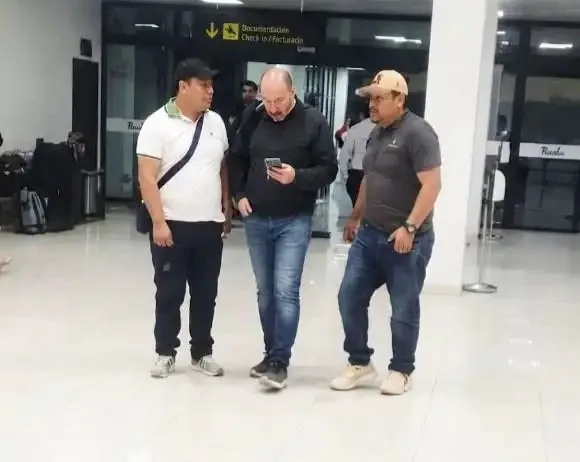 Detienen en Bolivia a Fernando Cerimedo tras ataque a Nadia Beller