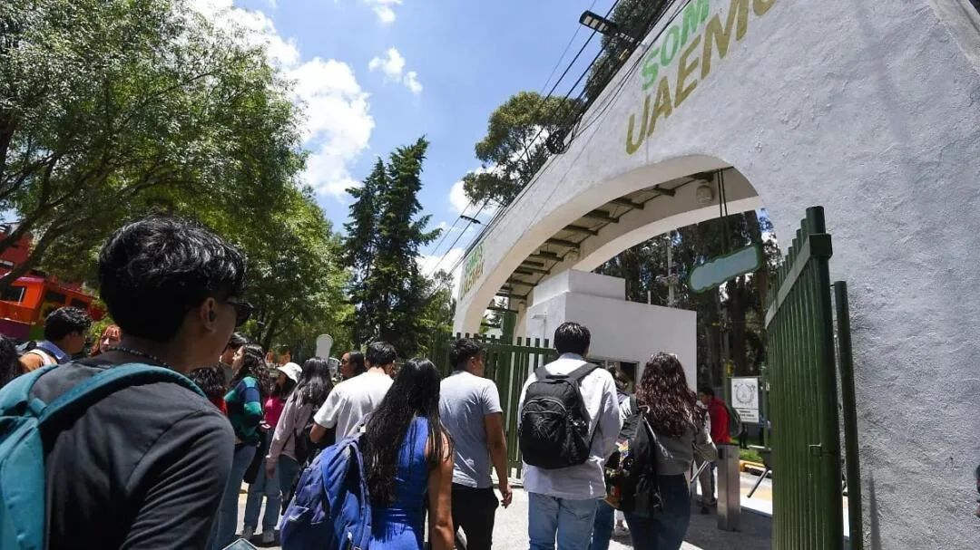 Regresan más de 96 mil estudiantes a la UAEMéx para iniciar el ciclo escolar 2026-2027