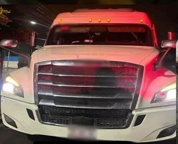 SSEM recupera un tractocamión y su caja con reporte de robo en Cuautitlán Izcalli