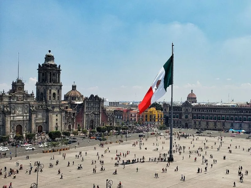 Ambulantaje en el Centro Histórico de la CDMX: entre la necesidad económica y el reto del orden urbano