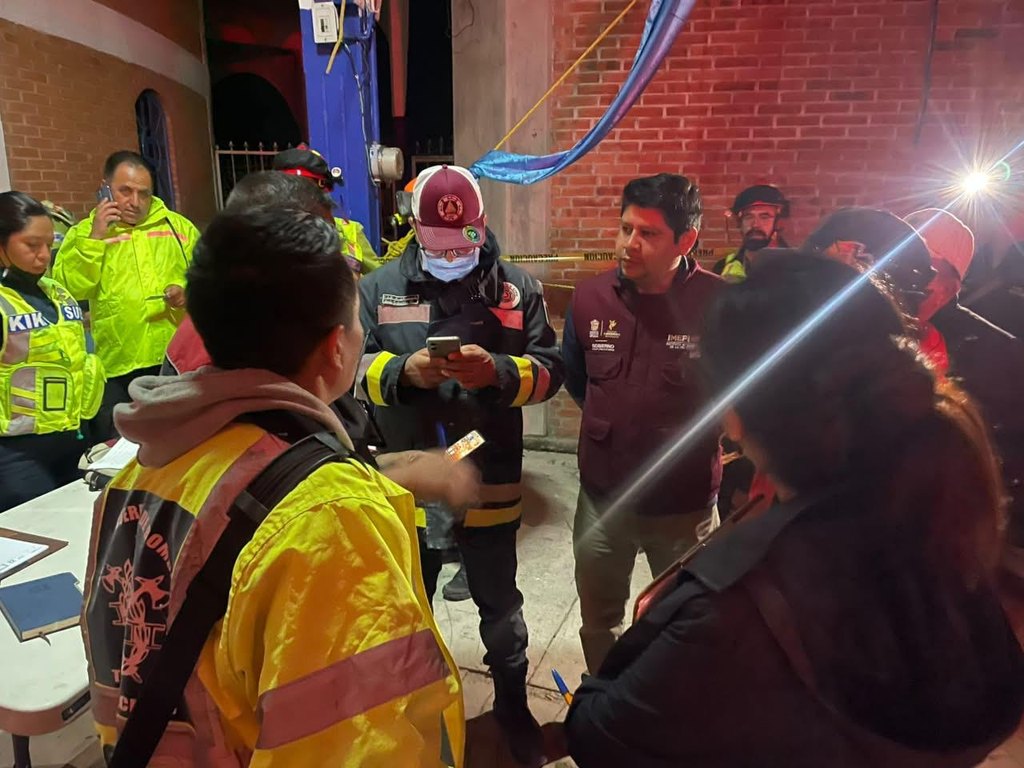 Explosión de pirotecnia en Temascalcingo deja  saldo preliminar de 10 fallecidos y 64 heridos