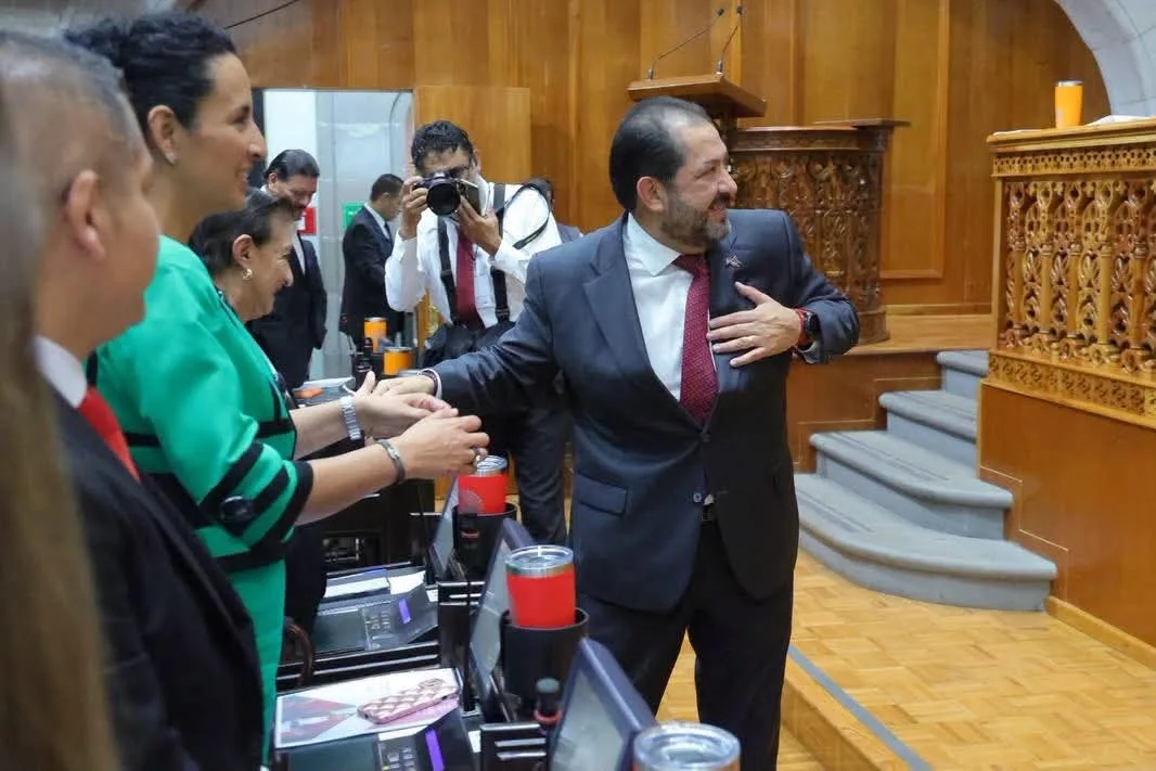 Mantiene Morena la conducción del Congreso mexiquense con la ratificación de Francisco Vázquez en la Jucopo