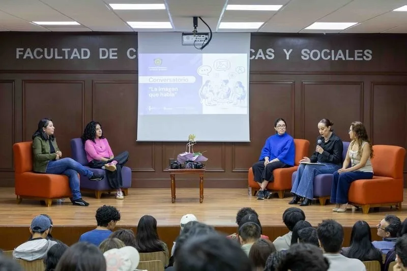 La imagen que habla: conversan en UAEMéx sobre la mirada femenina en el fotoperiodismo