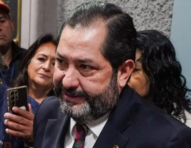 «No es coherente prohibir la pirotecnia»: Paco Vázquez defiende la tradición y empleo polvorero