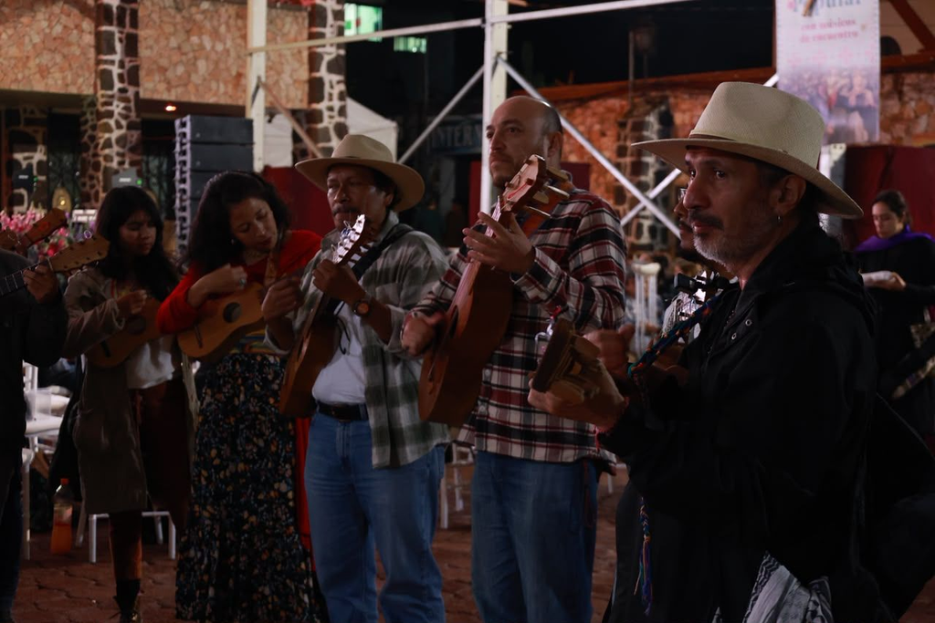 El corazón de Veracruz late fuerte en Tecámac. Finaliza Encuentro de Son Jarocho