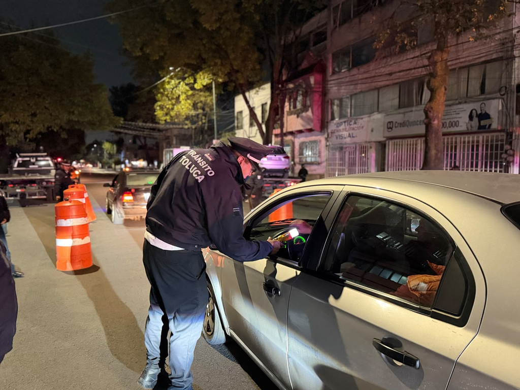 Frena Toluca a 81 conductores ebrios para evitar tragedias viales