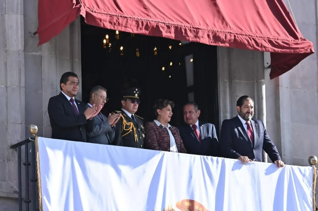 Congreso mexiquense presente en el desfile conmemorativo de la Independencia