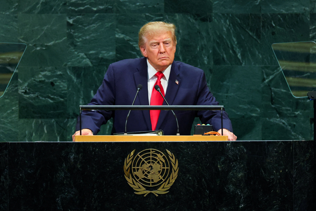 Trump amenaza con “aniquilar” a Irán si no hay un acuerdo