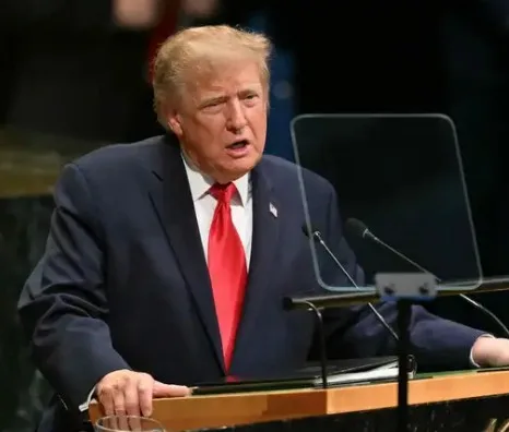 Trump advierte que podría recurrir a la fuerza en América Latina