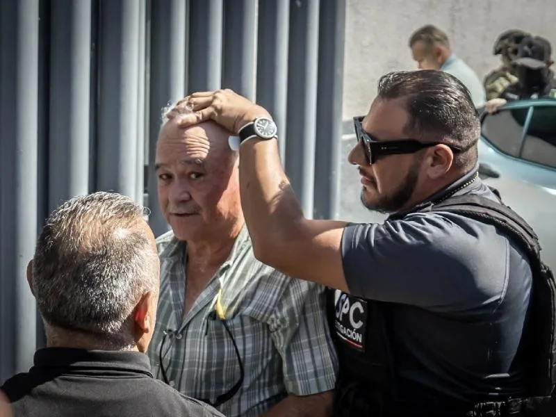 Ruffo Appel sale del Altiplano y seguirá proceso por huachicol fiscal en casa