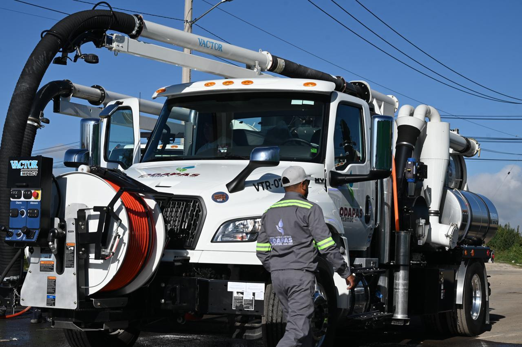 Adquiere Tecámac nuevo vactor para ampliar la atención de los servicios de drenaje en el municipio
