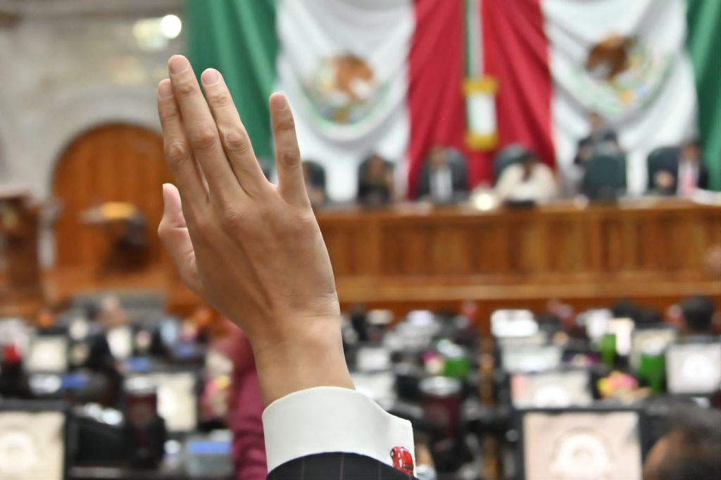 Pasa en el Congreso mexiquense blindaje a la soberanía nacional frente a la doble nacionalidad