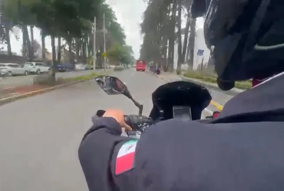 Respuesta inmediata: Policía de Toluca abre paso a bebé hacia el hospital