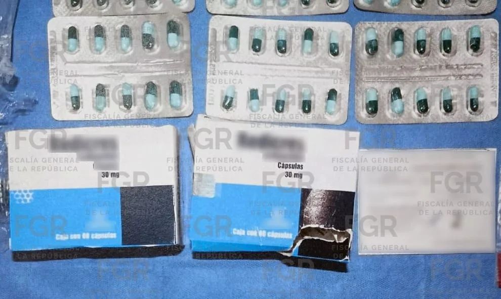 Sentencian a 4 años de prisión a mujer sorprendida con más de 200 cápsulas de clobenzorex