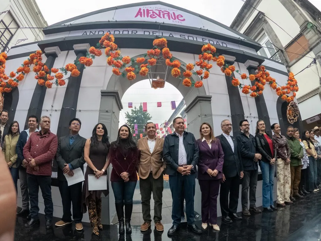 Inauguran la Feria del Alfeñique 2026 entre historia, arte y blindaje al consumo de alcohol