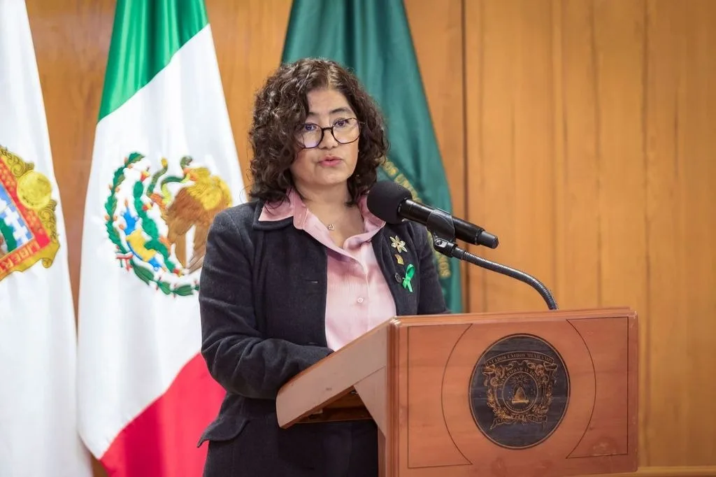 Llama rectora de la UAEMéx a normalizar la atención psicológica y fomentar la empatía en la universidad