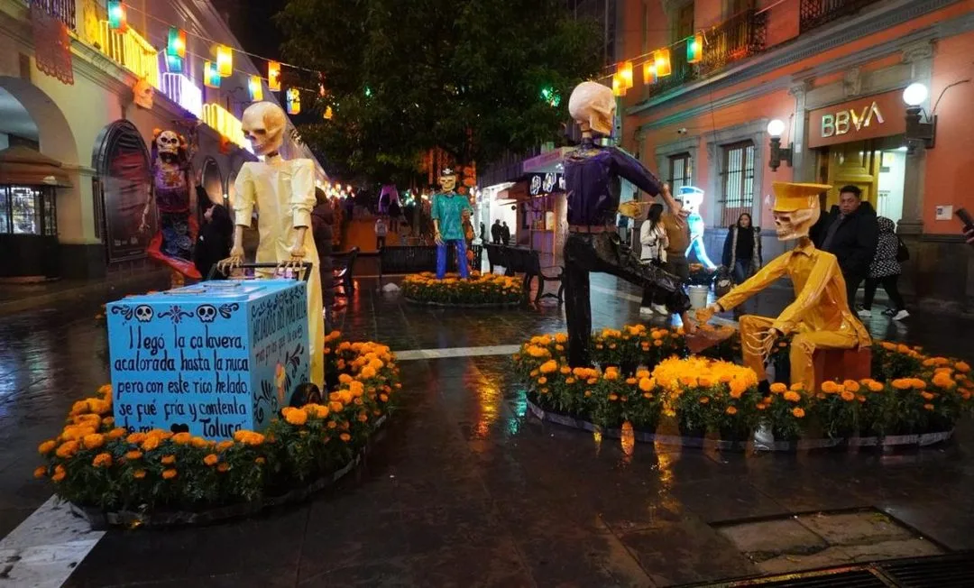 Toluca vibra con el alma del Alfeñique: Una capital llena de vida, luz y movimiento