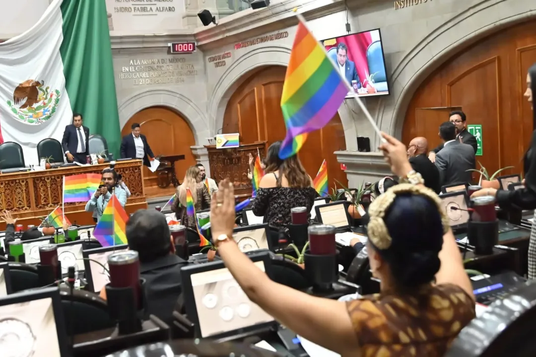 Aprueba Congreso mexiquense atención prioritaria para poblaciones LGBTTTIQNB+ en políticas sociales