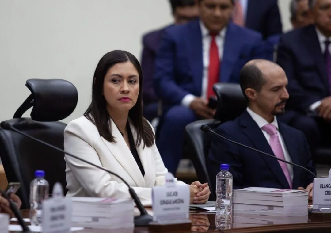 Blanca Cruz promete facilitar investigaciones en el INE