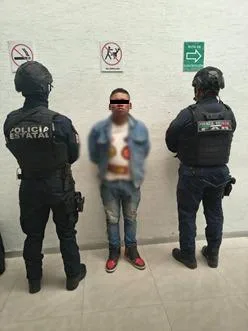 Frenan en Chalco presunta venta de droga a menores de edad