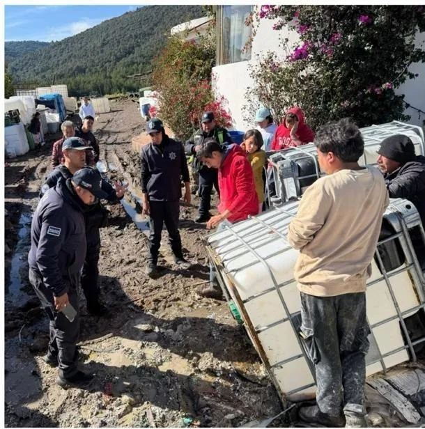 Lanzaba sosa cáustica y amoniaco al río: C5 y Policía Estatal detienen a contaminador en flagrancia