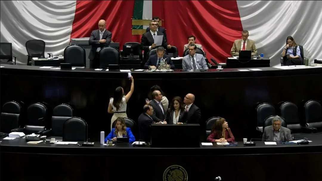 Diputados aprueban mayor endeudamiento federal para 2027