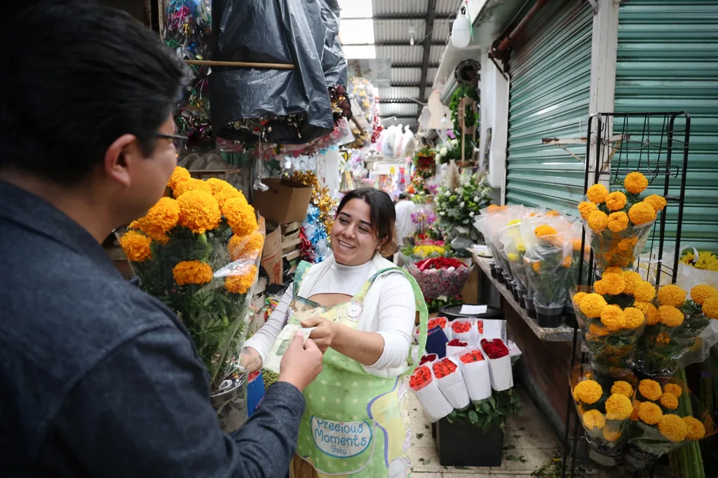 Día de Muertos dejará más de 3,300 MDP en el Edomex; beneficiará a 48 mil negocios
